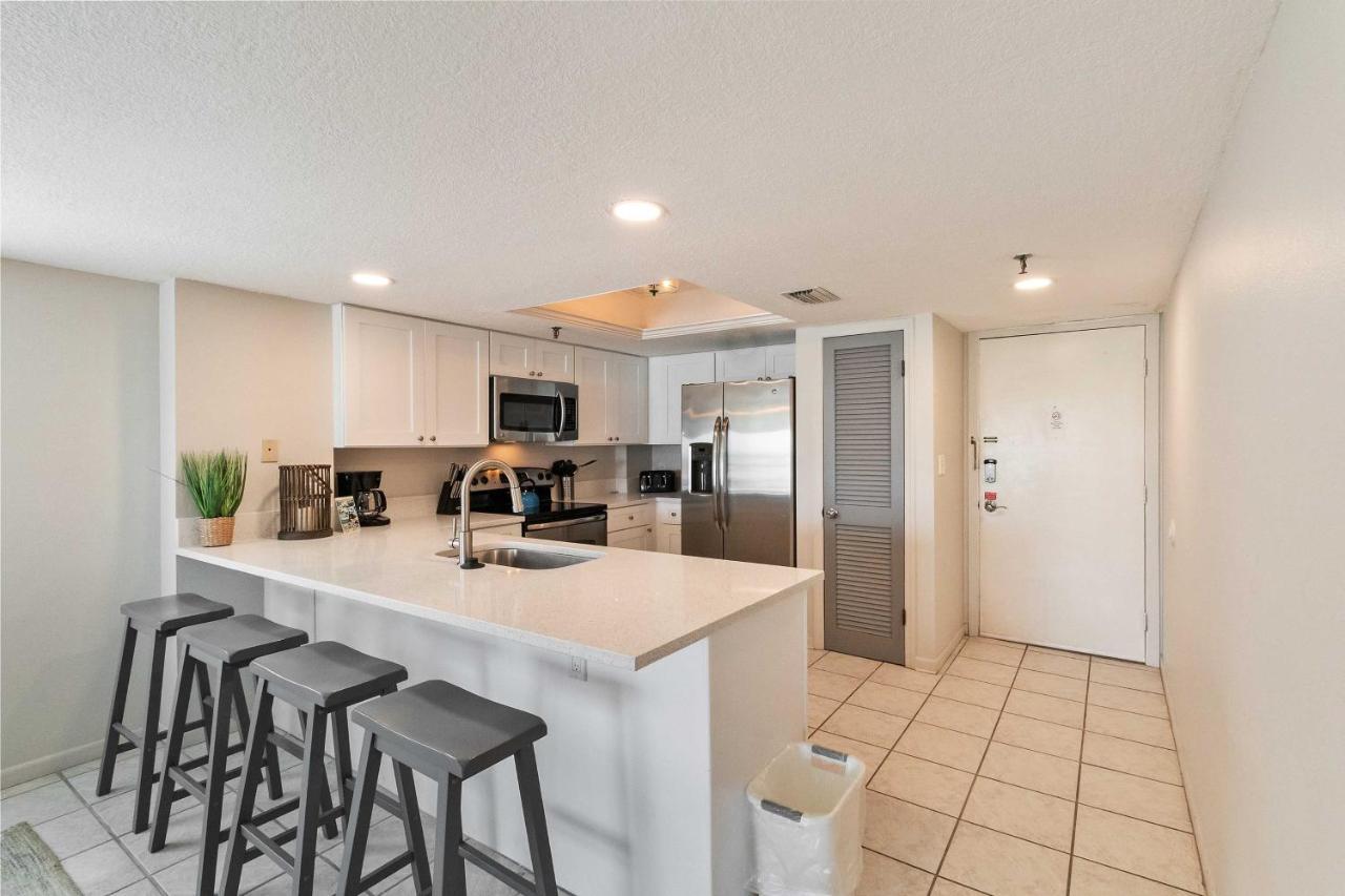301 Beach Place Condos St. Pete Beach Esterno foto