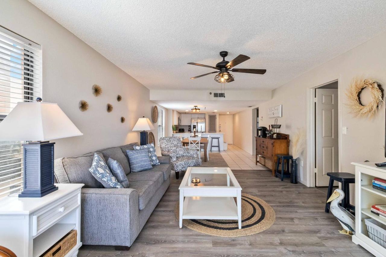 301 Beach Place Condos St. Pete Beach Esterno foto