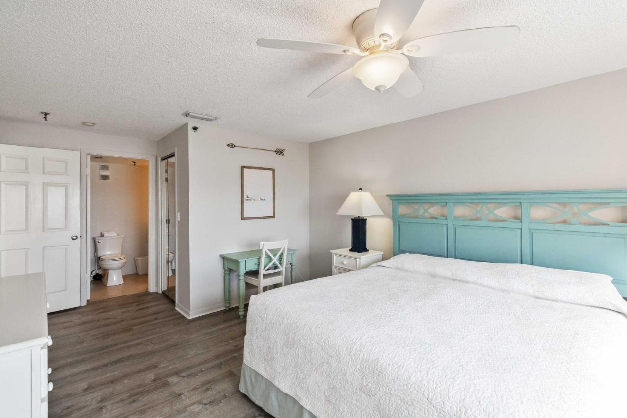 301 Beach Place Condos St. Pete Beach Esterno foto